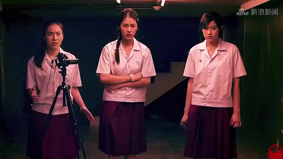 紧急公关:夏茉来到ktv,她不知这里的危险程度