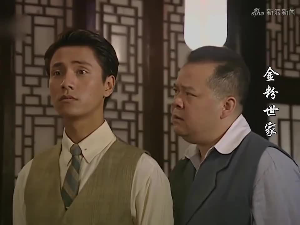金粉世家:后院的墙被冷宅堵上,燕西让金荣拆掉,被金荣阻止