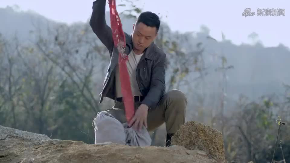 戴遂昌心里苦哇!刚刚从沈英杰手里逃掉,差点又被野田抓住!