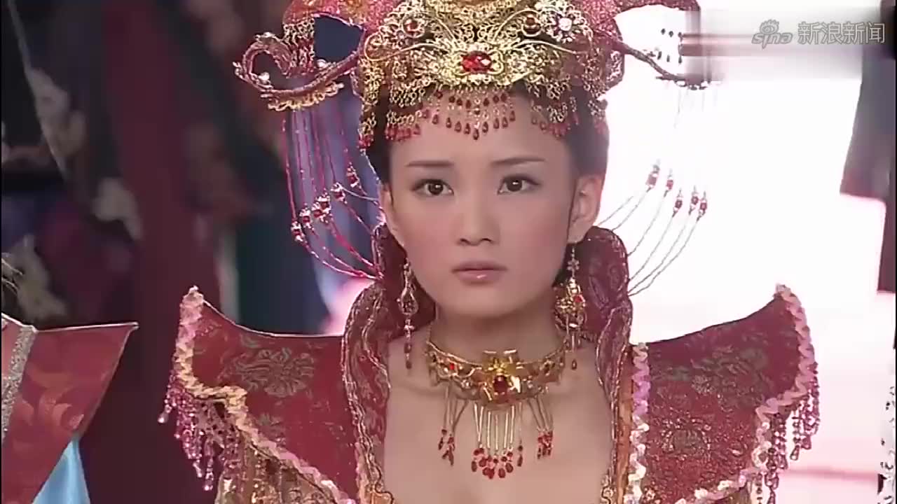 薛平贵让公主给王宝钏请安,谁料公主竟转身就走,薛平贵左右为难