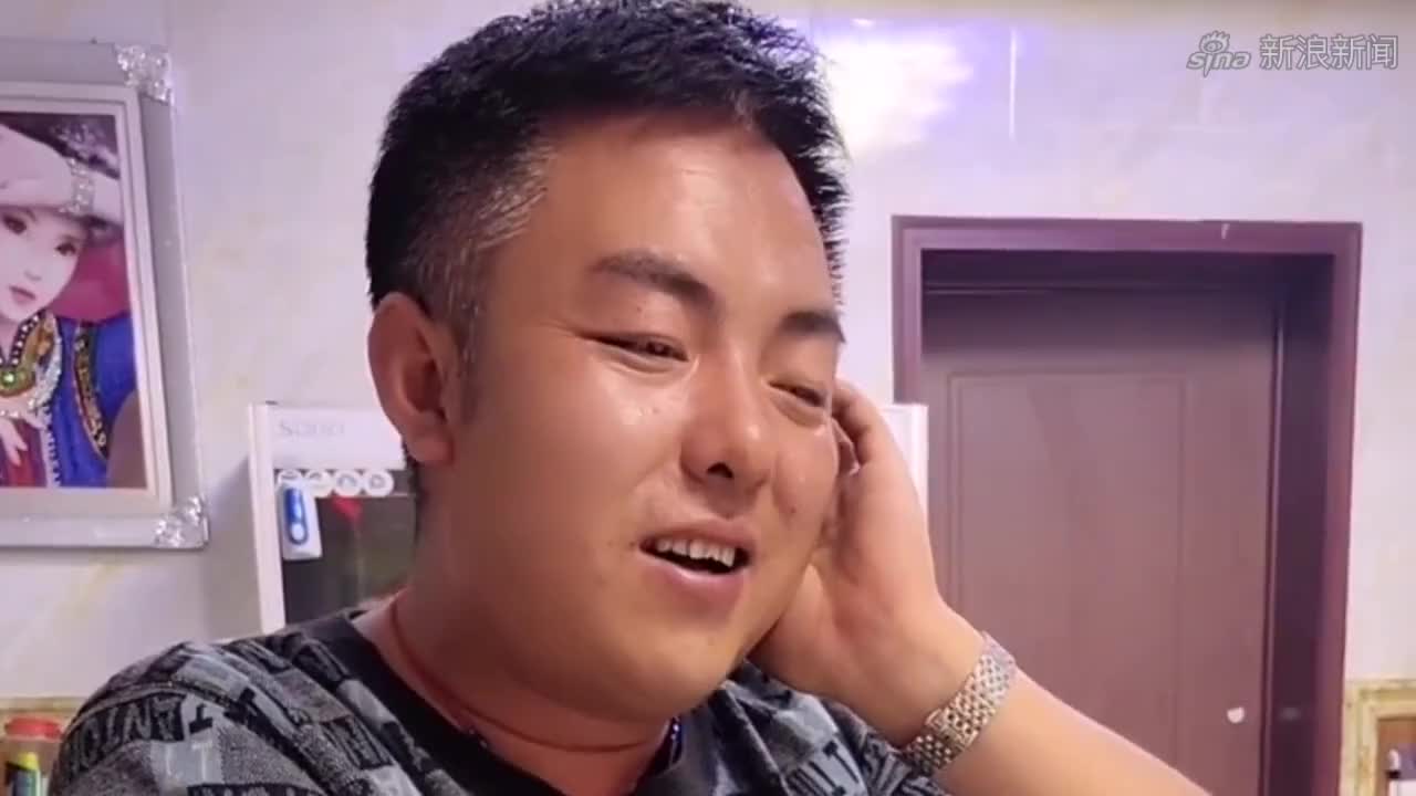 青海花儿马大帅,现场为乡亲们深情演唱花儿大通直令