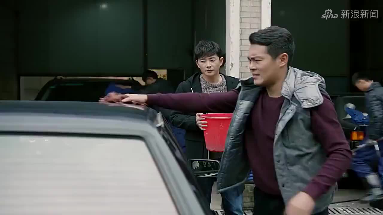 张长弓李木子旱冰场遇麻烦,没想到老板都是长弓这边的人呀