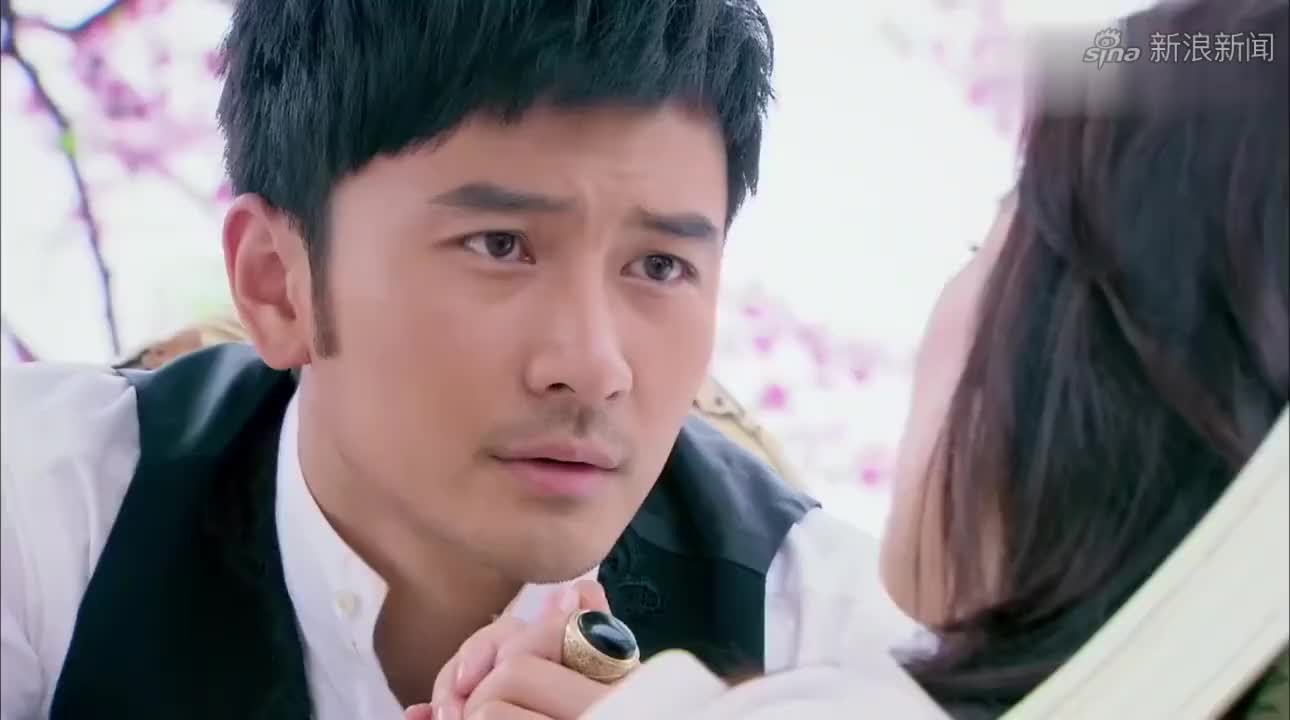 青春烈火:琉璃子终于醒来,不信自己还活着,纳兰东:我打的左边