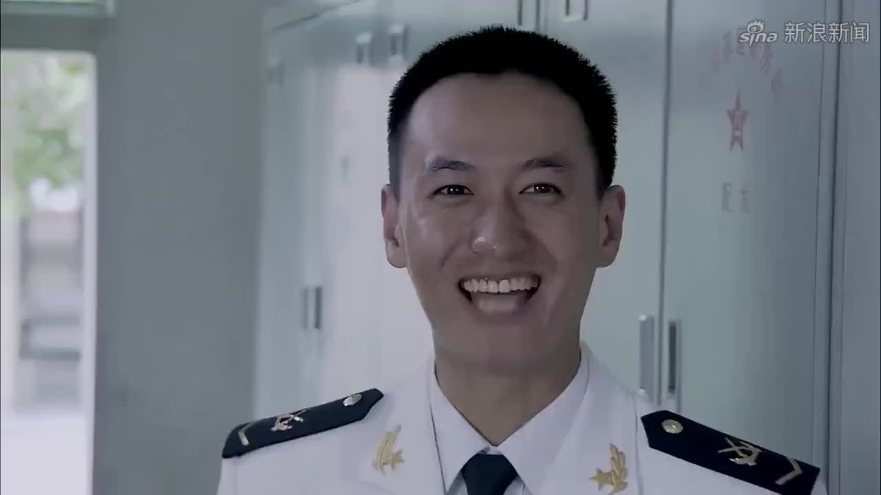 舰在亚丁湾:清官难断家务事,没想到大家在拿龚新华开涮,太损了