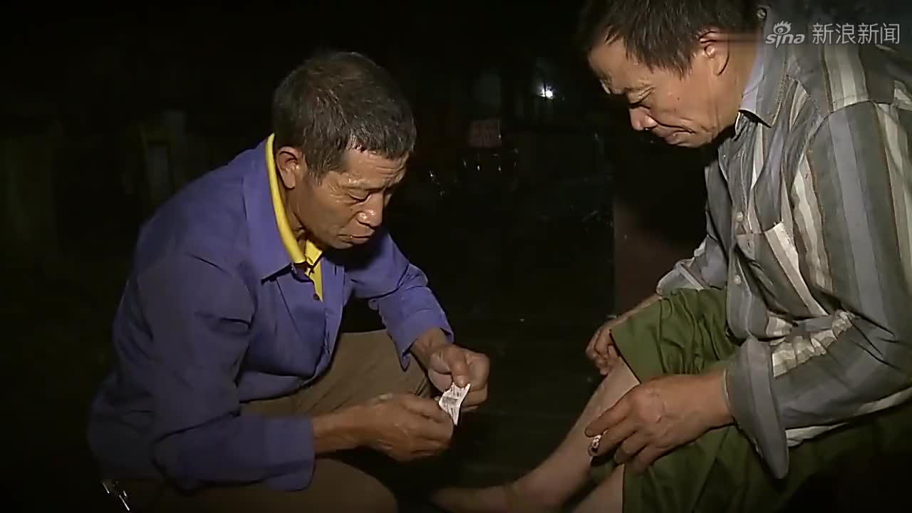 最后的棒棒:自力巷被拆,接二连三的打击让老黄感叹:好人没好报