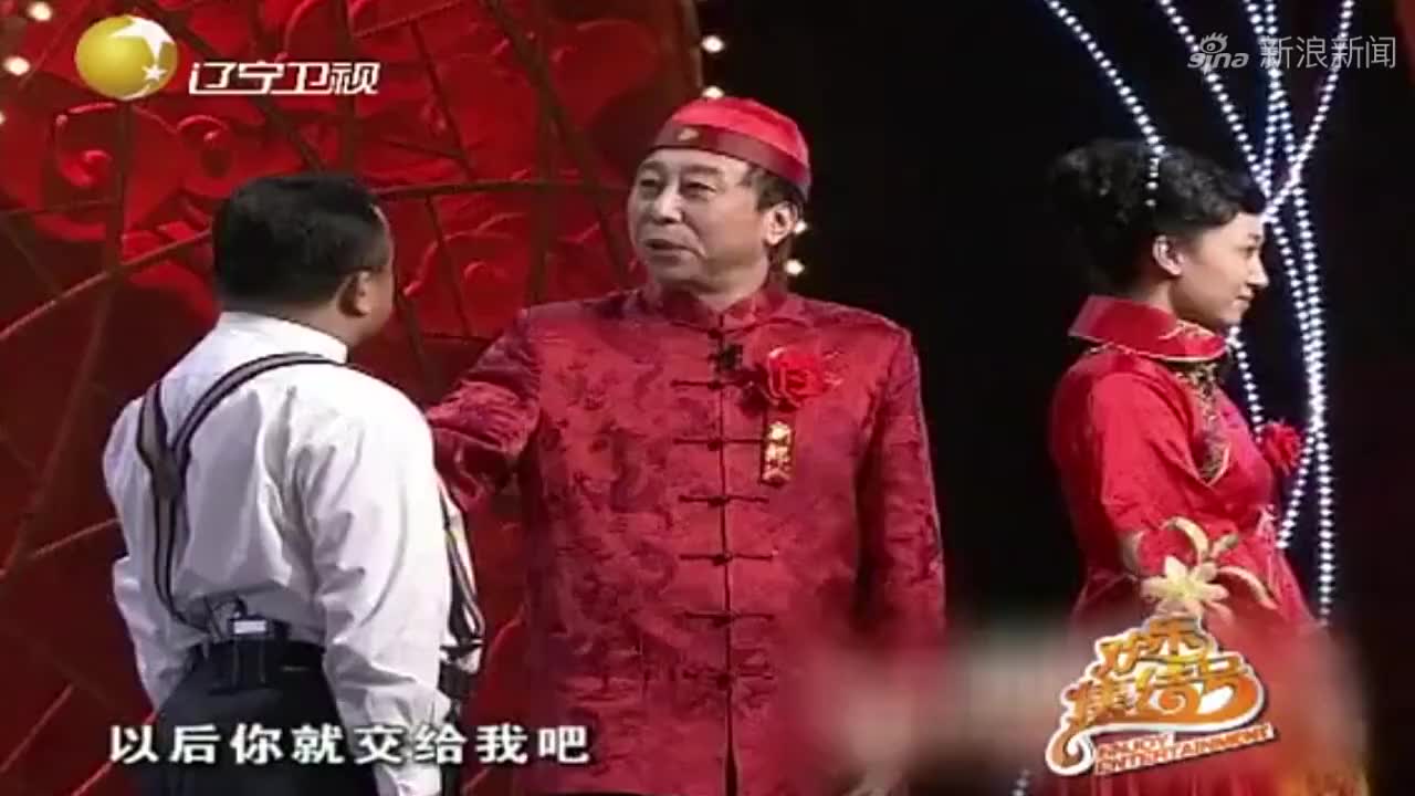 爆笑小品《酸辣婚礼》,冯巩变知心大哥,劝架离婚夫妻笑料不断