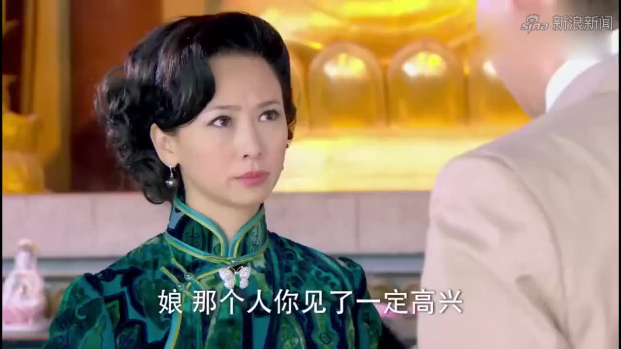 泪洒女人花陈致远为娘倒水,撞到了唐书涵,两个人长得一模一样!