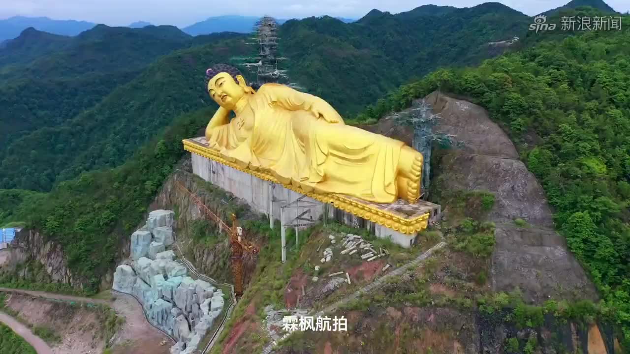 浙江横店大山上的卧佛,见者好运,老外看了直呼太厉害!