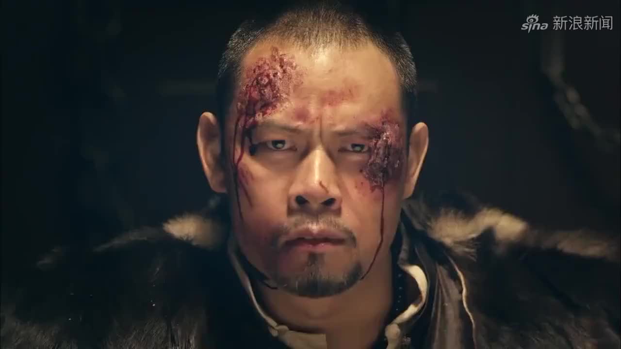 燕子李三一招缩骨功,吓坏楚天霸,大喊救命!