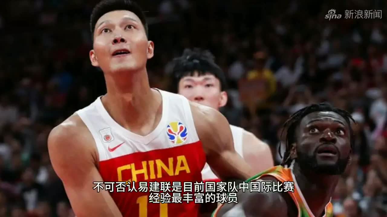 王治郅当年的蝴蝶步到底有多匪夷所思!易建联瞬间看呆,姚明服了