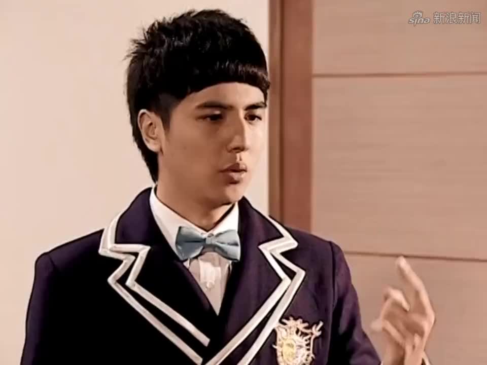 萌骑士传奇:萌学园结界被破坏,暗黑势力入侵,学生们纷纷逃跑