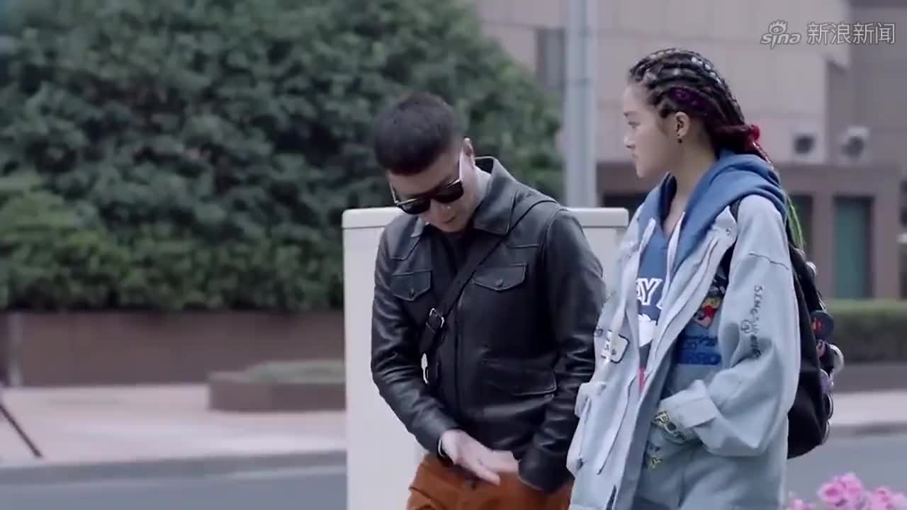 好先生:彭佳禾动不动就飙英文,真让人讨厌!