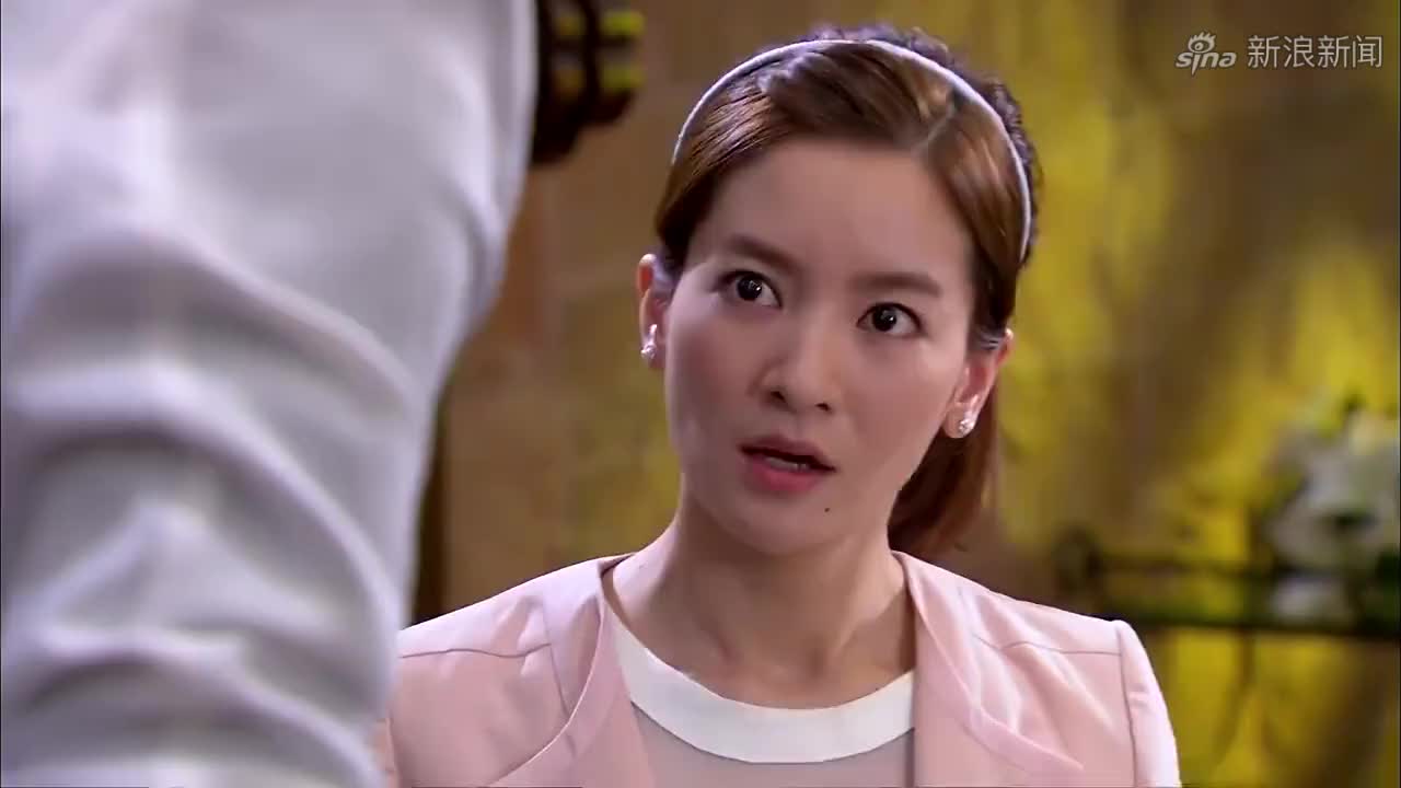 花非花雾非雾:若尘在公司拿到照片,和前女友竟有一个孩子