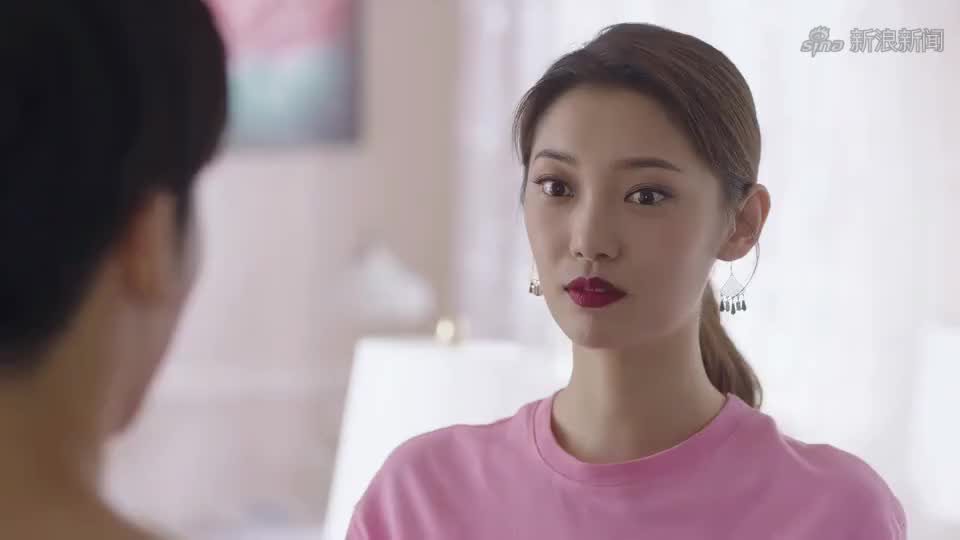 卫哲找到董小鹏,他居然还在网吧玩儿游戏?真够没心没肺的