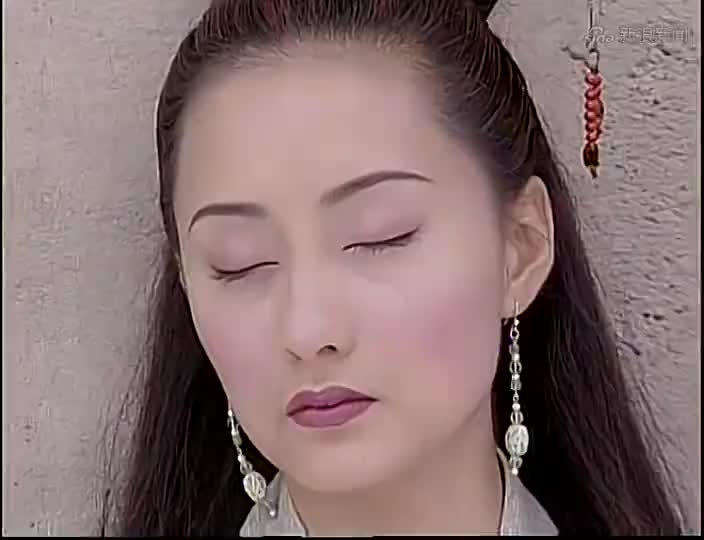 梅罗生涯对决全纪录,相互羞辱,相互成就,足坛十年最强绝代双骄