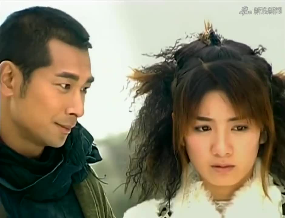 第二梦带着龙儿到破庙避雨,不料偶遇怀空,两人相见恨晚