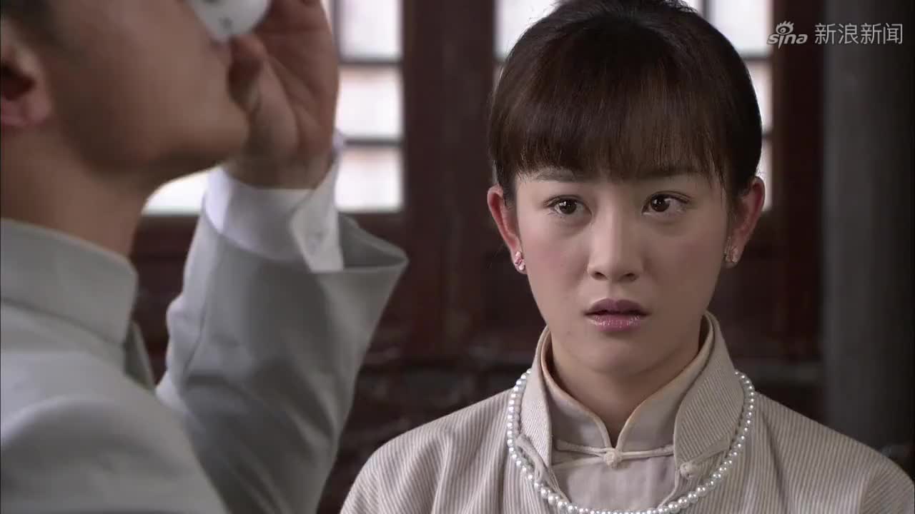 鸳鸯佩:美女斥责意中人薄情,唐大少出席宴会