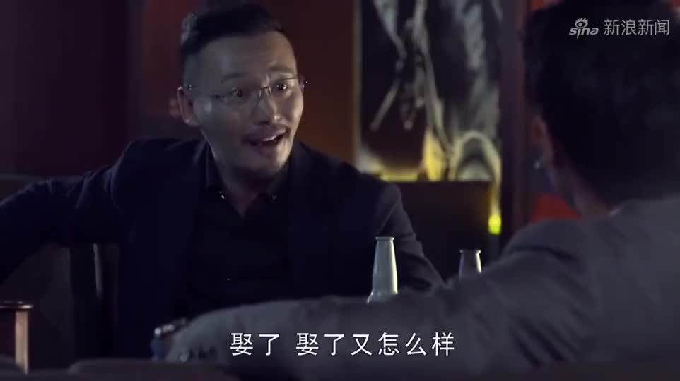 谎言的诱惑:璐璐和雪漫参加走秀,金浩非常的满意