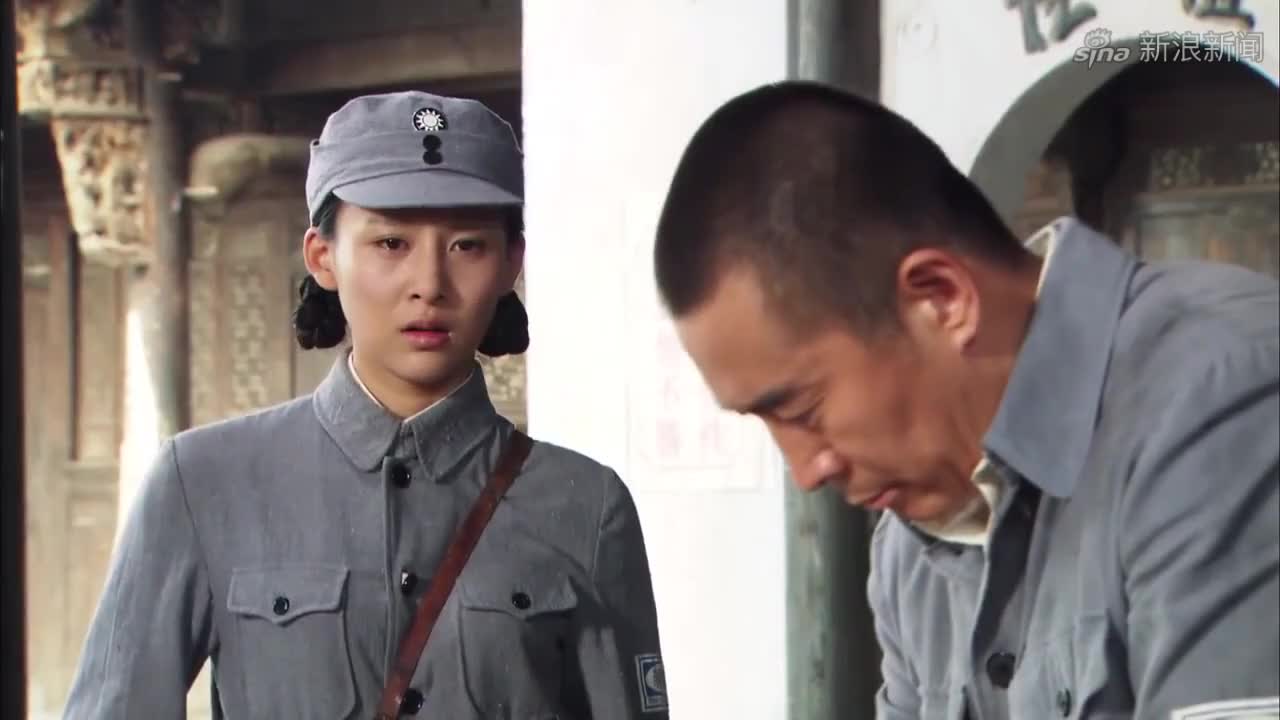 神枪:神枪手持双枪绞杀鬼子,弹药管够,来一个杀一个!
