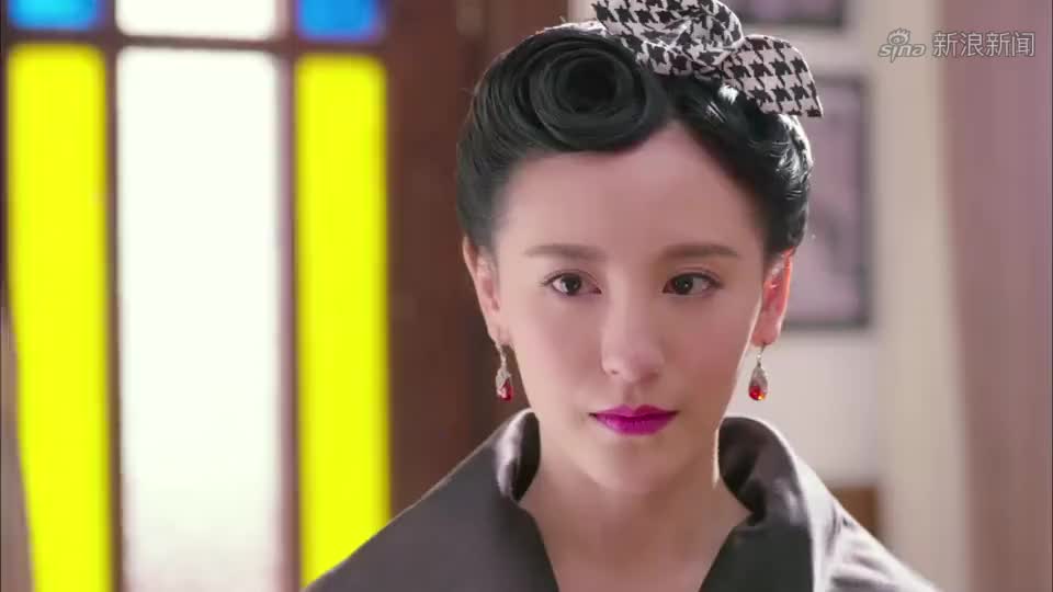 还我今生:美女说傻子拿了她东西,小伙不信,打翻鱼桶让她找