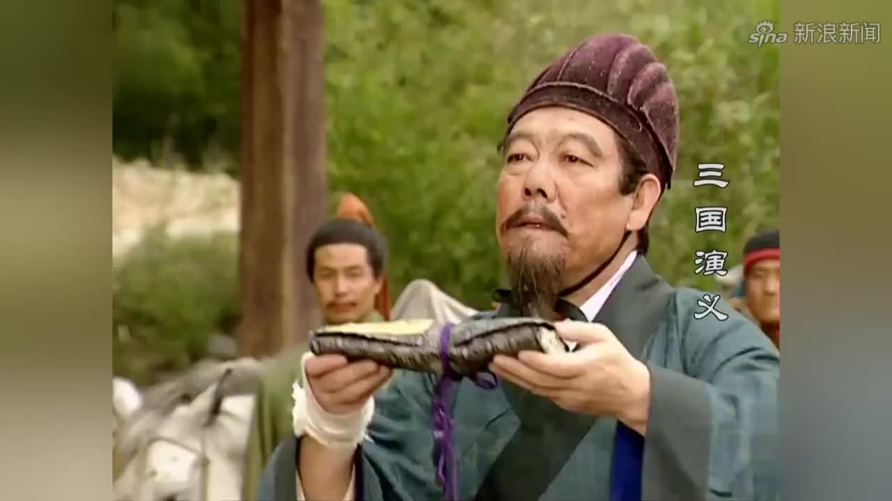 曹操想用军士操演想震慑张松,张松非但没被吓着,还出言挑衅曹操