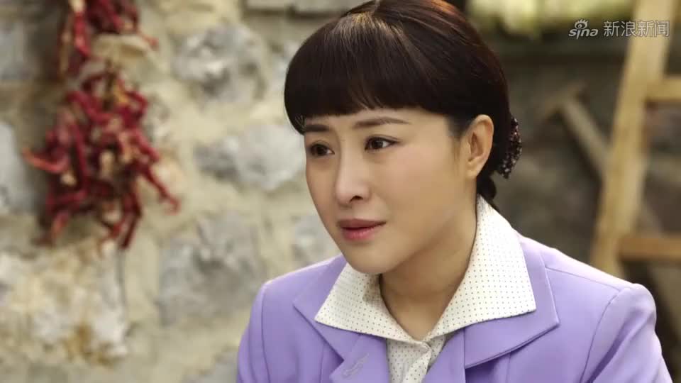 小草青青:儿媳摔断腿连累小儿子,婆婆不认她,竟是小儿子推的她