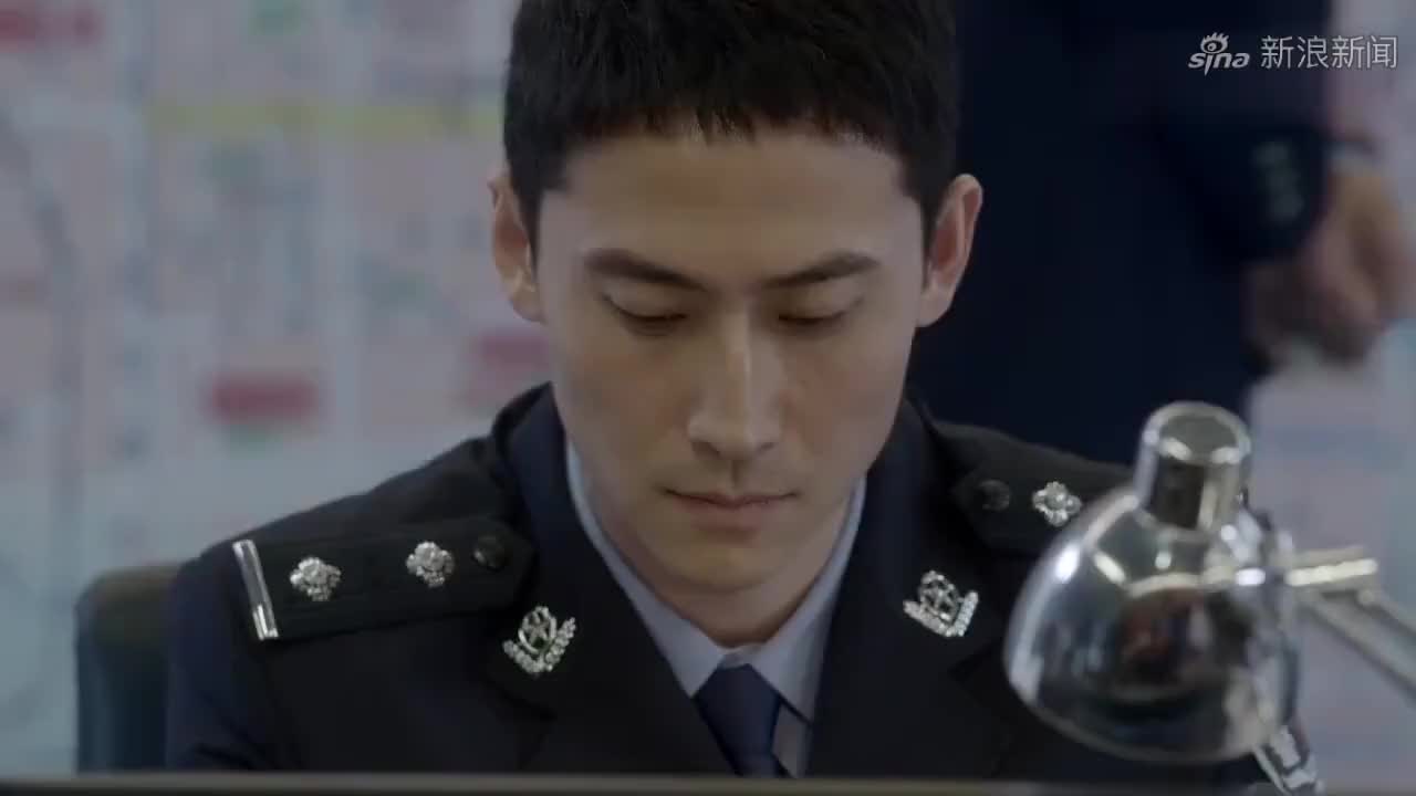 爱的追踪,刘金花来到监狱,探望李三林