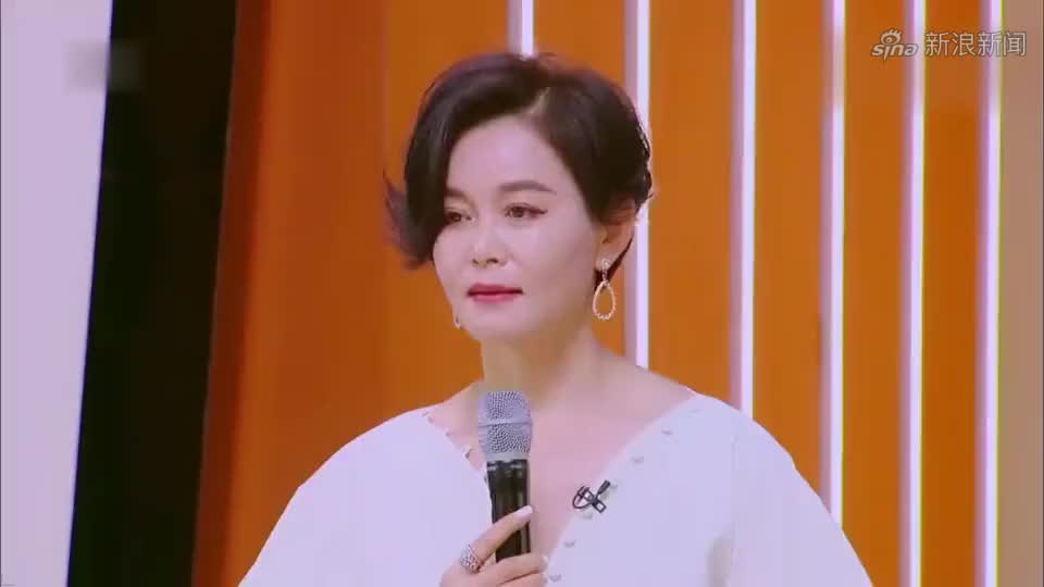 妈妈你真好看:卢燕因女儿放弃演绎生涯,在女儿眼里是完美妈妈