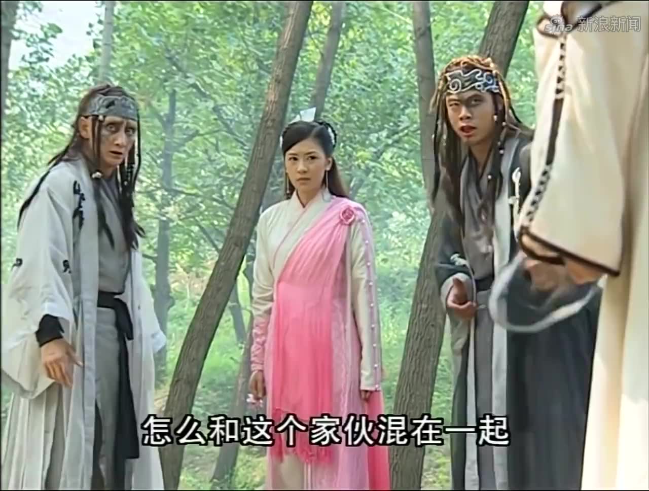 玄冥二老对战周芷若,结果被张无忌偷袭,玄冥二老麻烦大了