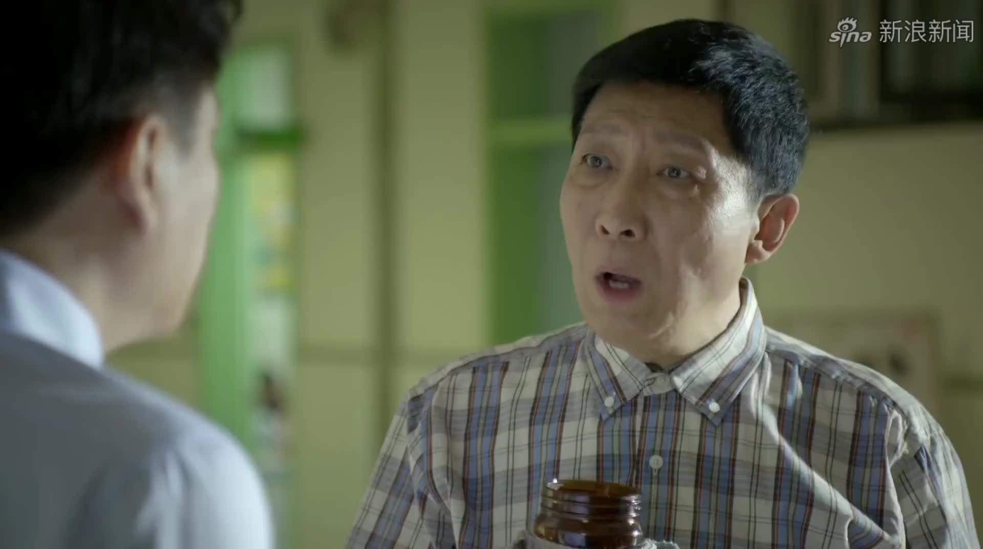 虎妈猫爸:姥爷用绳子绑着茜茜跑步,全家急着追上去,这段笑喷了