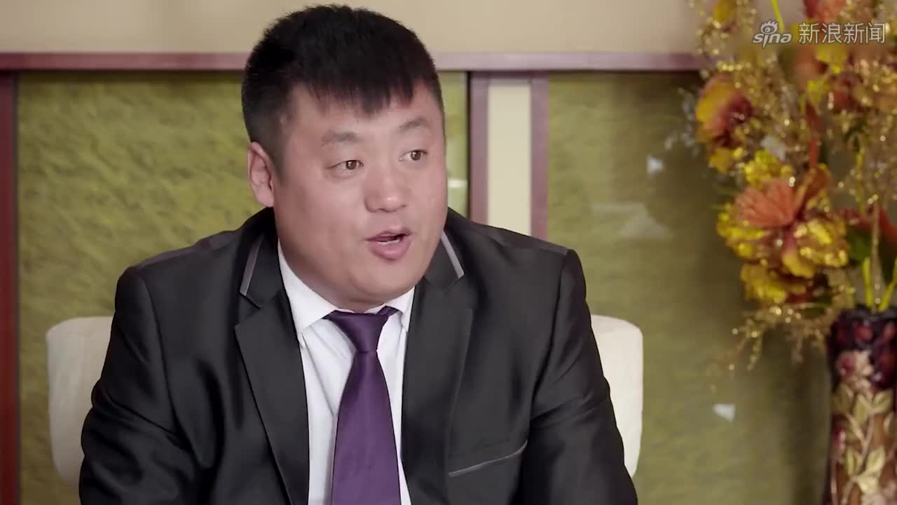 乡村爱情:晓峰直言老丈人奄奄一息,油嘴滑舌说服李静雯,贼逗