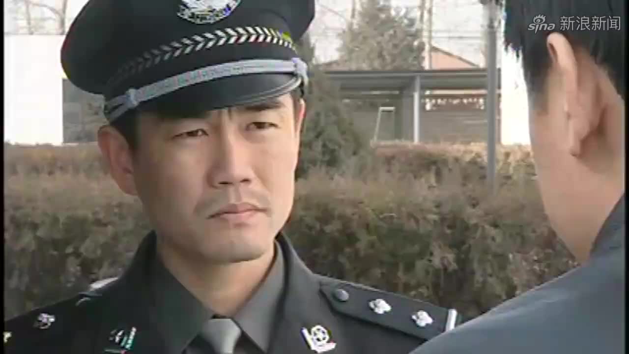 紧急追捕-赵天虎真是直男啊,钻戒还让买假的,什么想法啊