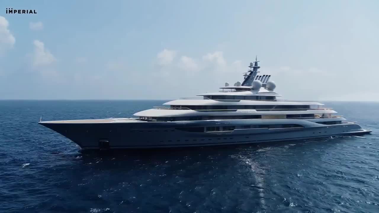 超级游艇flyingfox卢森136米