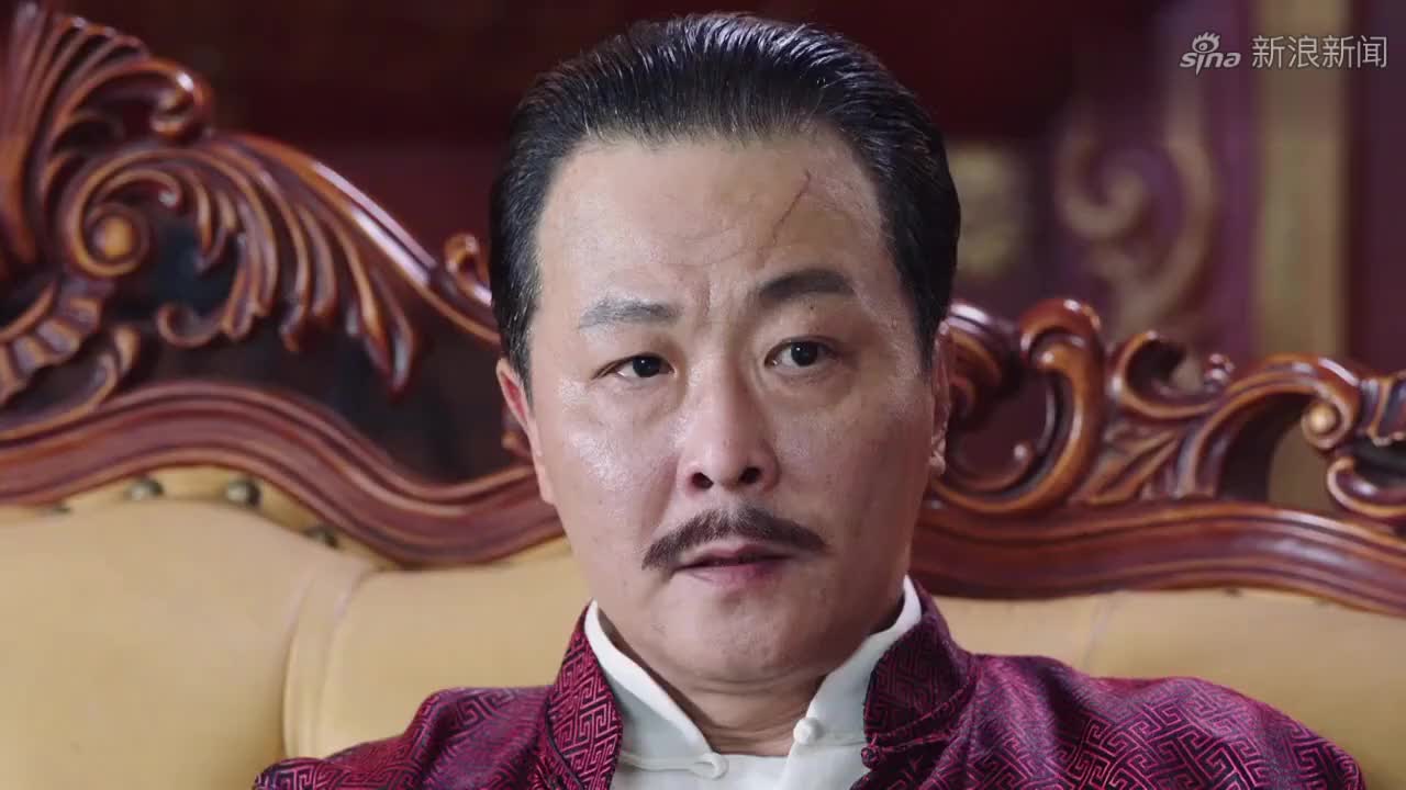 特派员跟姜虎分析利弊后,让姜虎摆酒向萧海升谢罪,真是够利索的