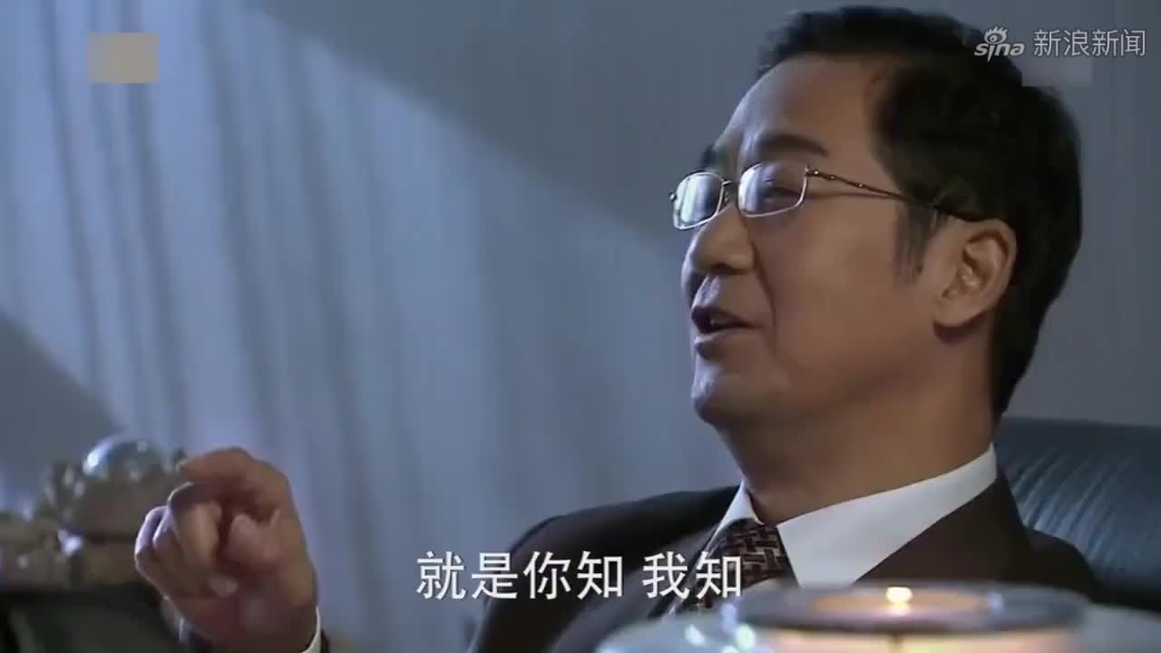 杂家小子:跟着师傅有肉吃,兄弟俩丝毫不客气,争相巴结师傅