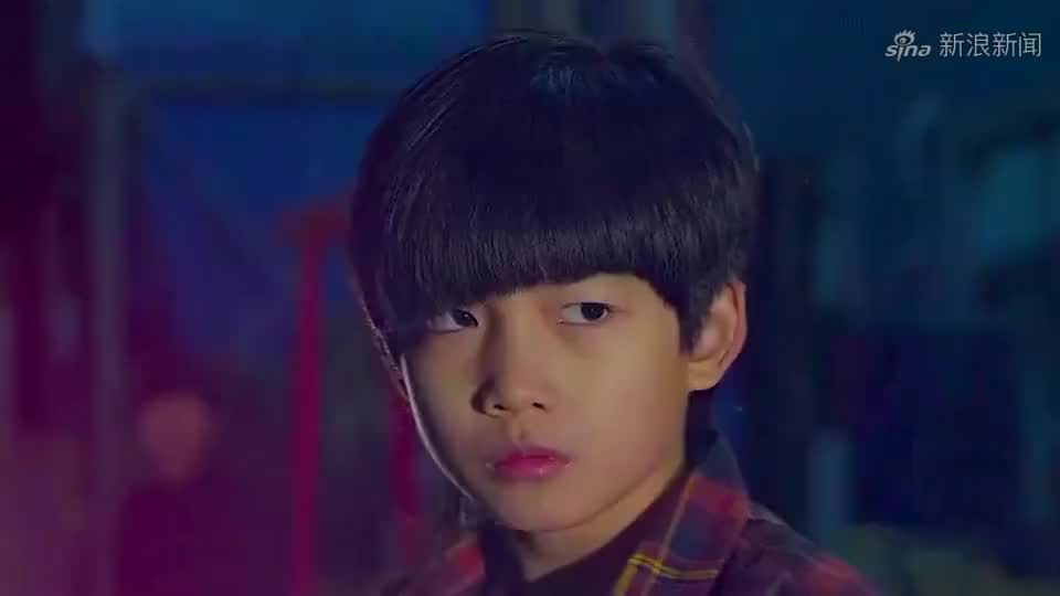 龙拳小子林秋楠变"宠妹狂魔",妹妹现场挥舞小拳拳,萌翻丨孩子