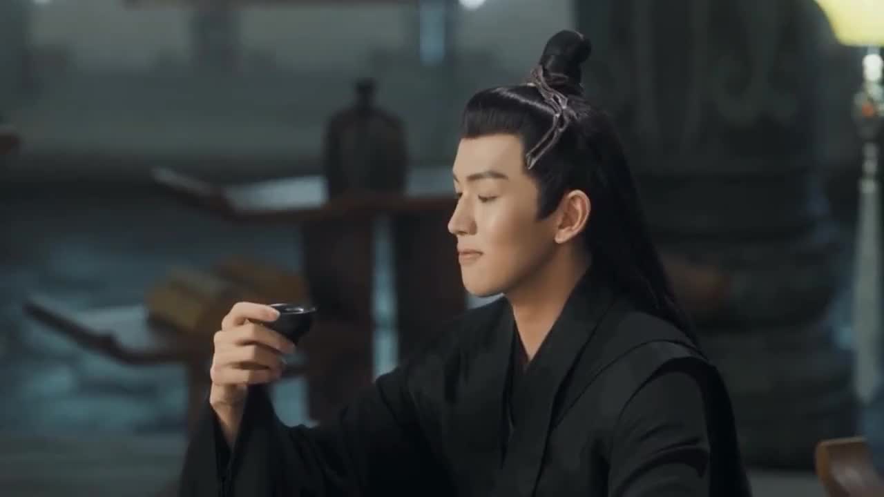 《千古玦尘》白玦替上古出气,穿一身白衣,仙气飘飘