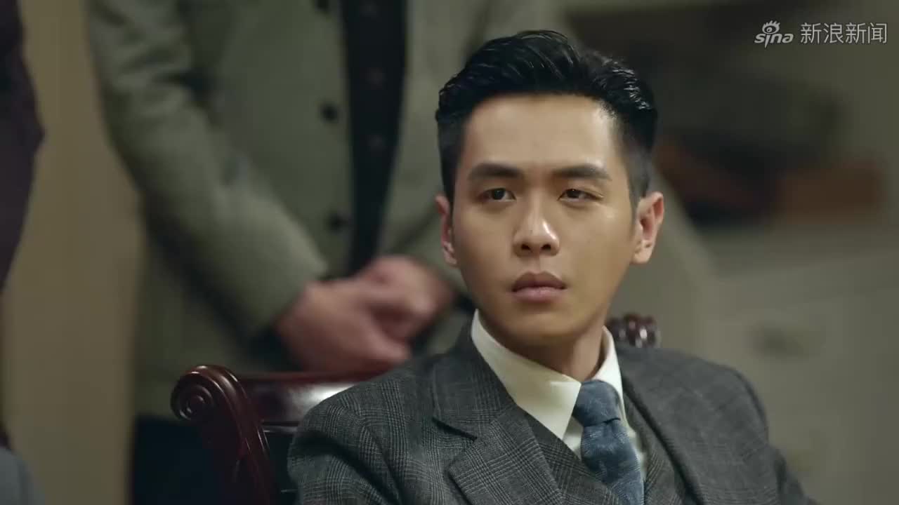 惊蛰:下属告诉肖正国,周海潮为了防着你,没让张离参加这次任务