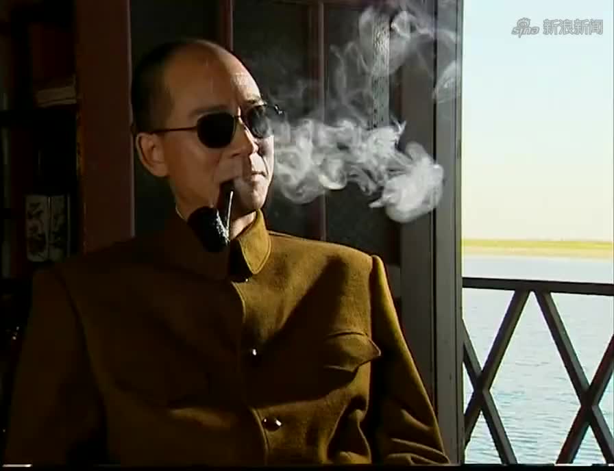 黑冰:化学家来见大毒枭,毒枭避而不见,怠慢化学家!