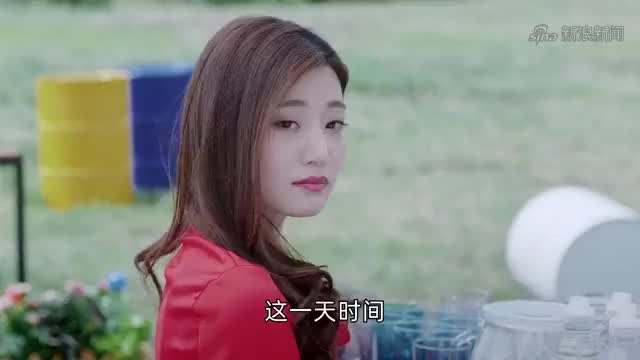 《你好,李焕英》张江扮演者何欢登场,一人饰俩角色,全程高能!