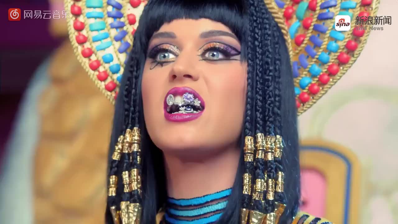 水果姐14年热单《dark horse》1080p mv