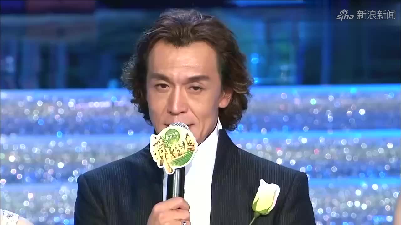 李咏和于谦这段相声看过的人不多,李咏多才多艺,可惜了