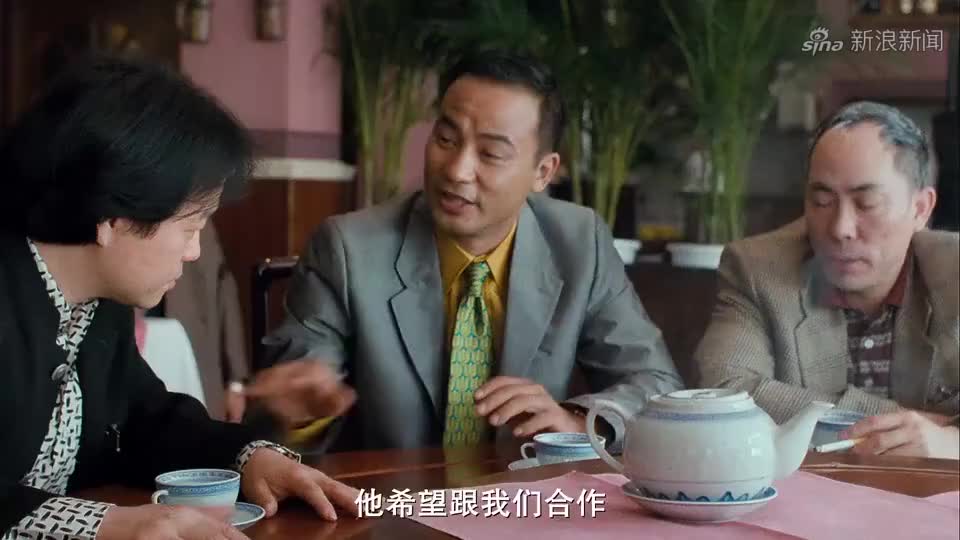老外的眼光真不错,还知道蒋先生的马子很漂亮