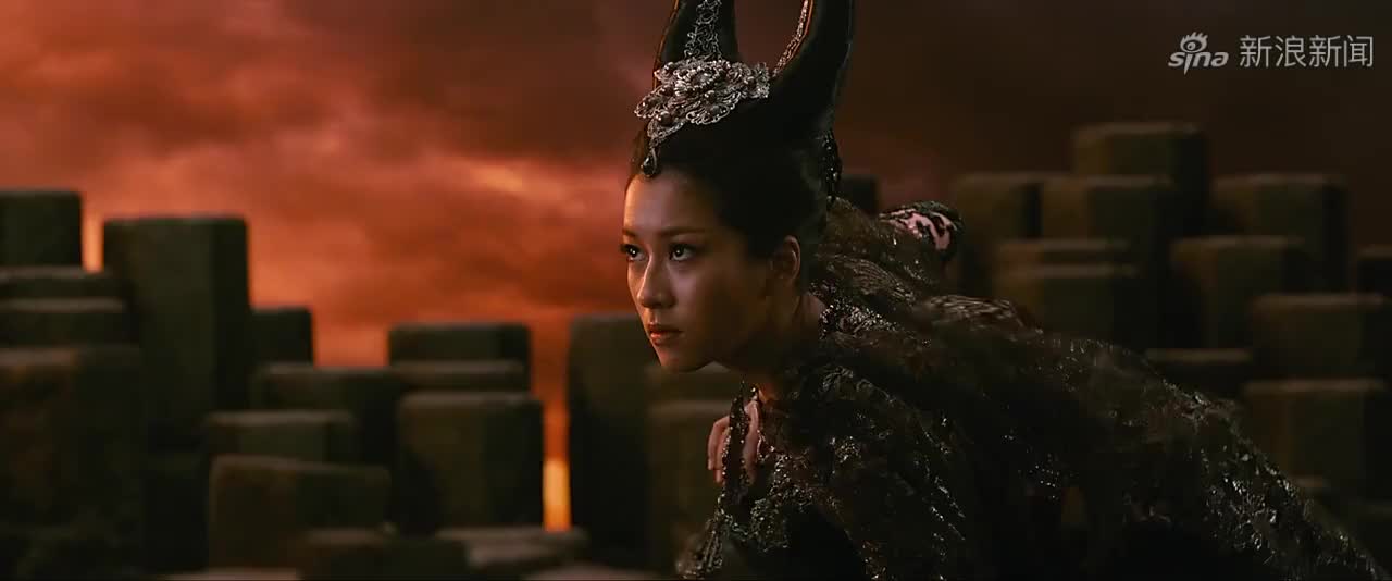 魔物顺利偷到魔灵,返回魔界