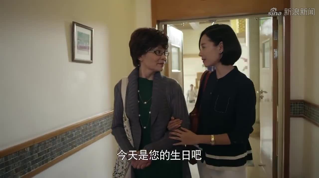 闺女敲错门,门一打开,毕胜男被眼前的一幕怔住了