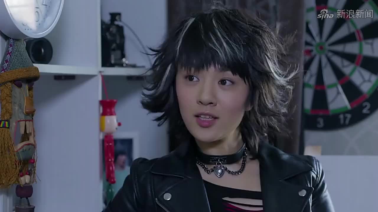我爱男闺蜜:莫小康花式追依依,深情表白成功,方骏这搅局的气人