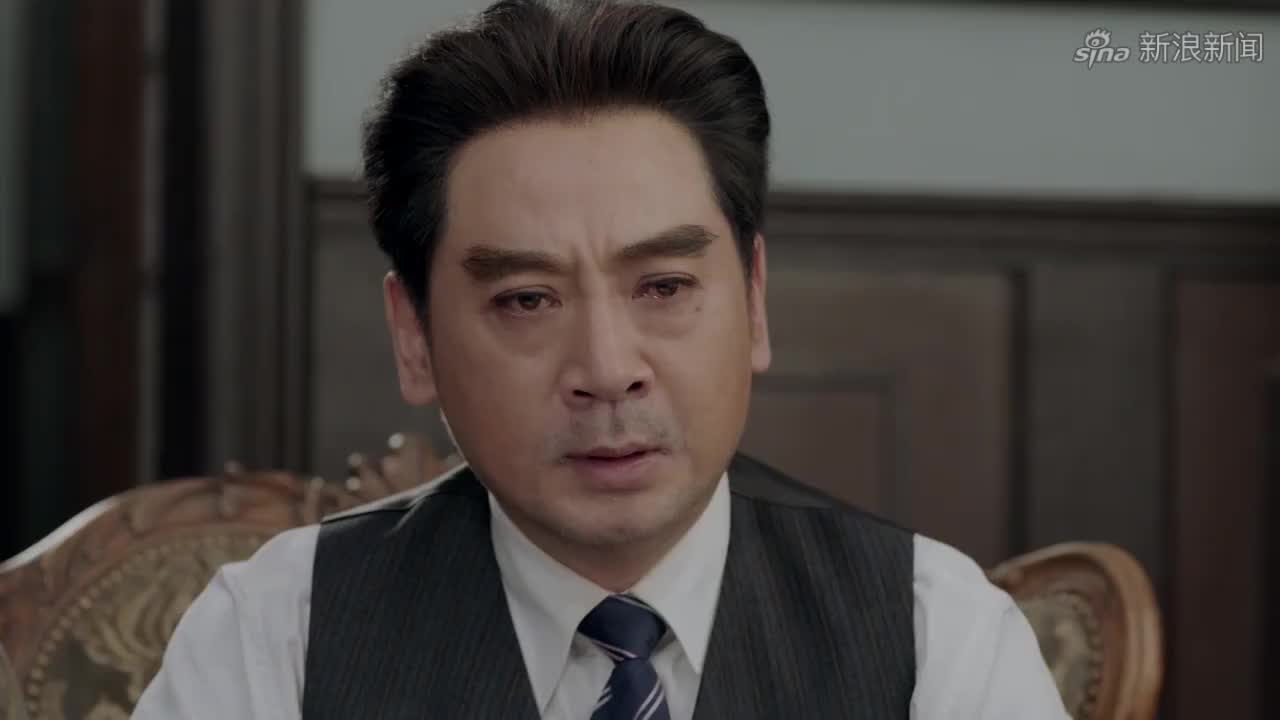 蔡和森向警予结婚,两人手捧资本论拍结婚照,杨开慧羡慕了