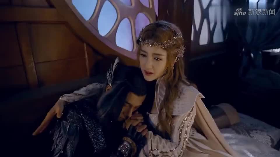 幻城:樱空释承诺会娶岚裳,会试着爱她,怎料岚裳却要他的命!