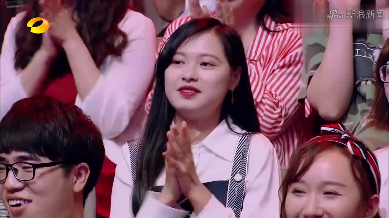 网友晒出证据,粉丝直呼:利老师开始营业了