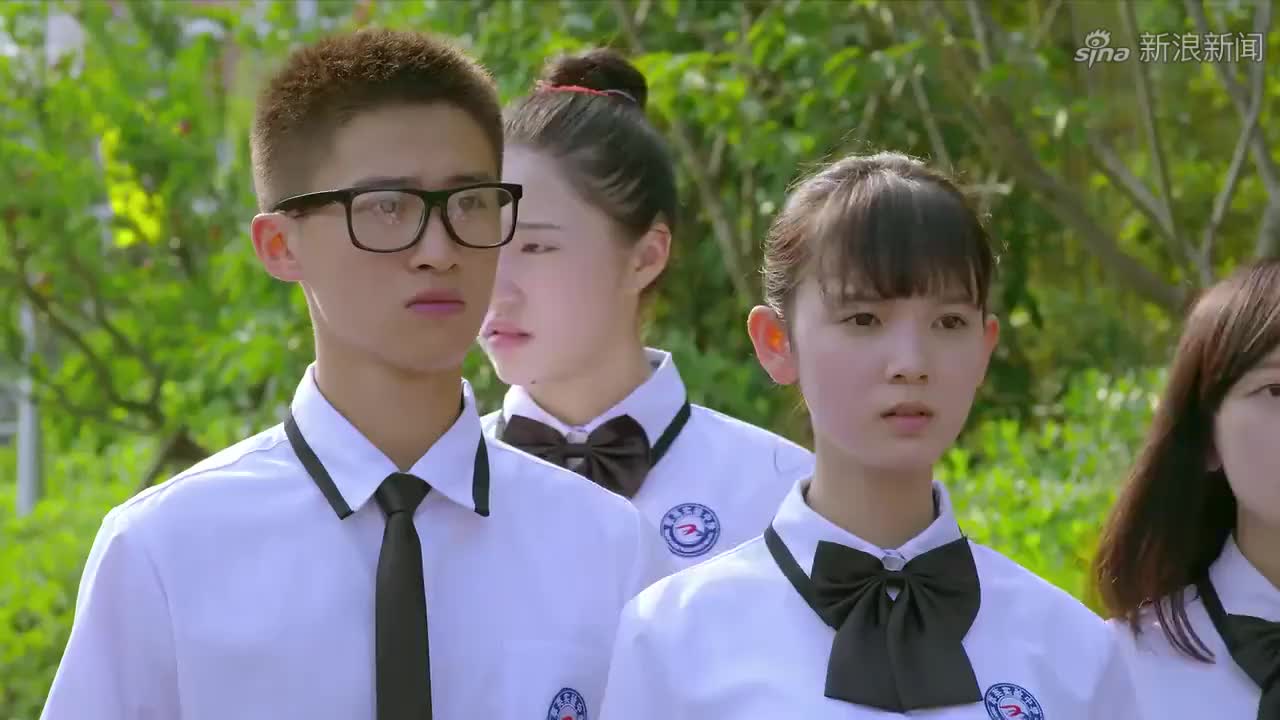 旋风十一人:何心言为了保住秦明鸢,将她关在活动室,自己来面对